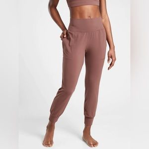 Athleta Salutation Jogger